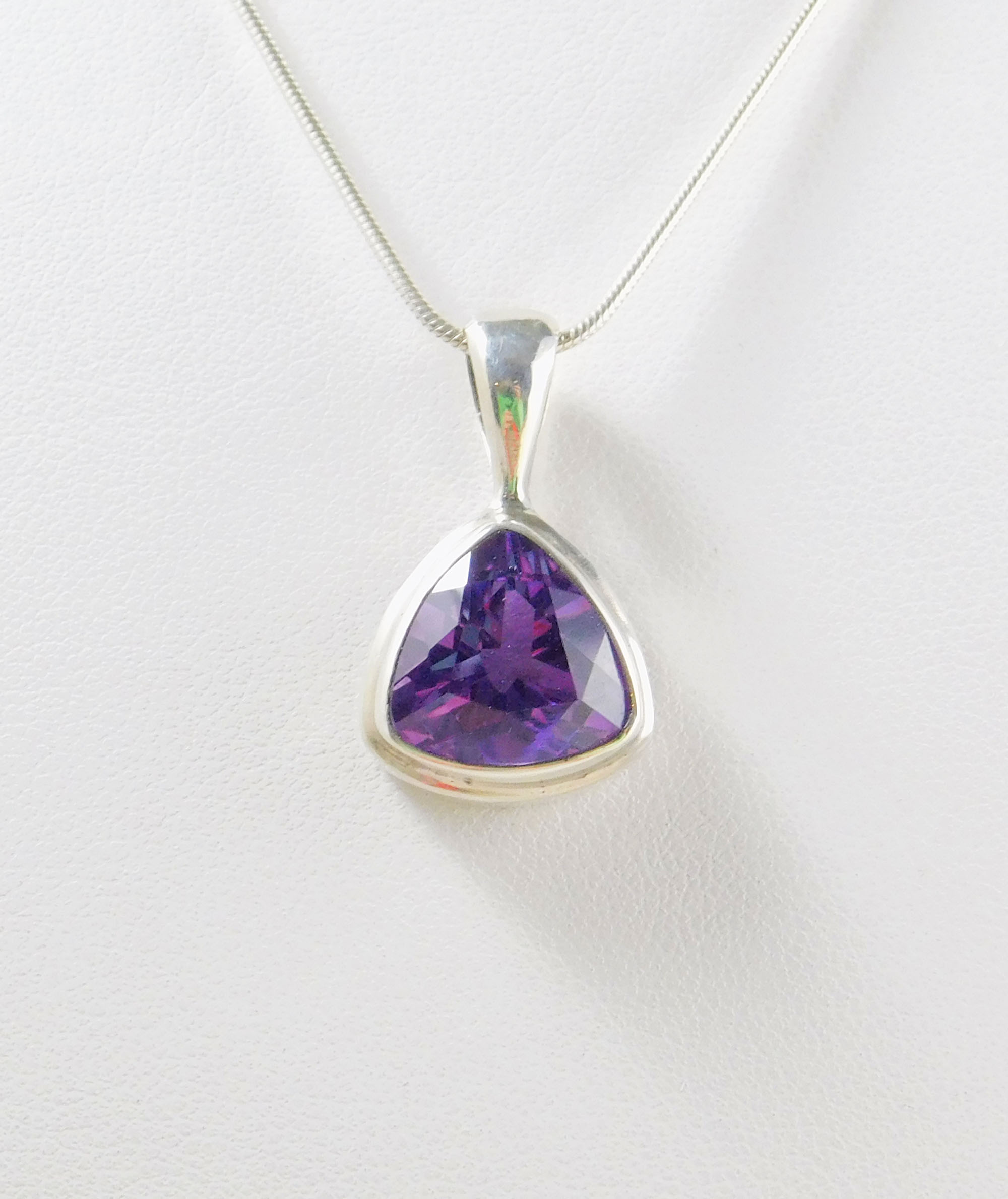 MChain Pendant, Amethyst triangle in sterling silver